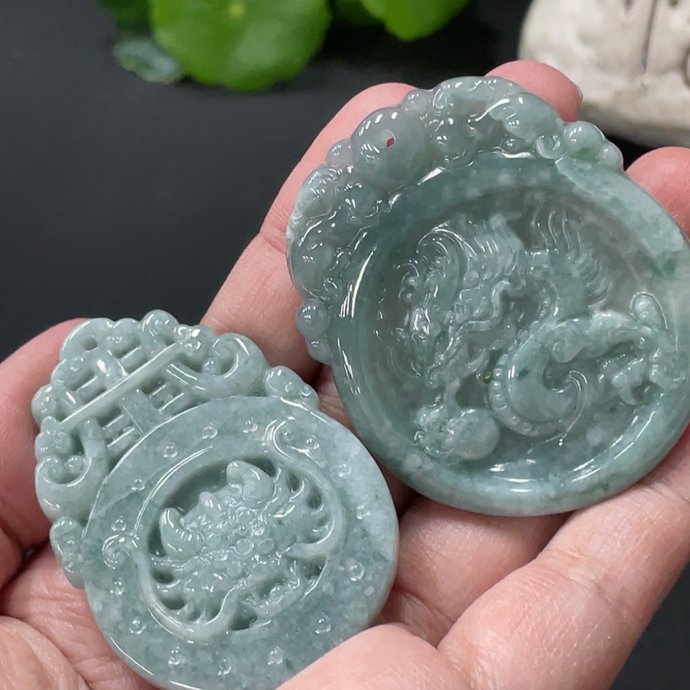 F32769599 Jadeite Pendants Sell as a Lot