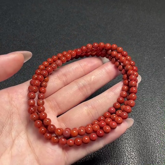 C34992298 South Red Agate Bead Strand with Visible Organic Matter, Total Weight Approx. 27.13g, Size Approx. 5.2mm