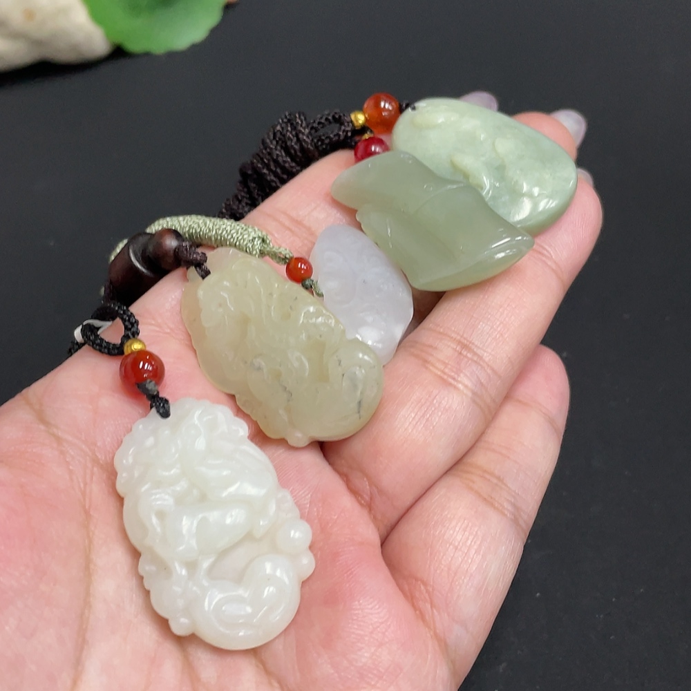 H33901899 Hetian Jade Pendant