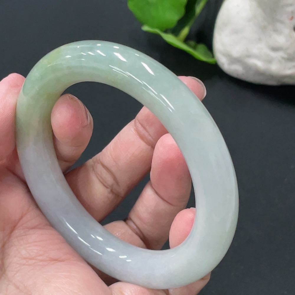 F35081060 Jadeite Round Bangle Total Weight Approx.69.49g Size 55