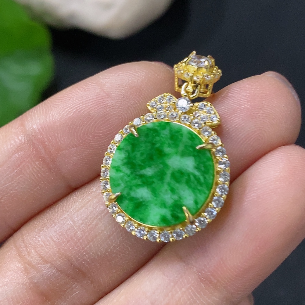 F35089160 Jadeite Inlaid Plain Pendant Non-Gold Total Weight Approx. 2.42g with Other Mineral Components