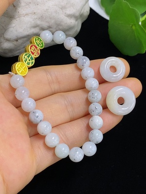 F46572709 翡翠手串/挂件 一手走 非金 货品总重约21.1克