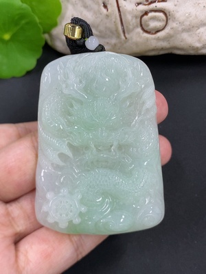 F46596689 翡翠龙牌挂件 货品总重约58.8g
