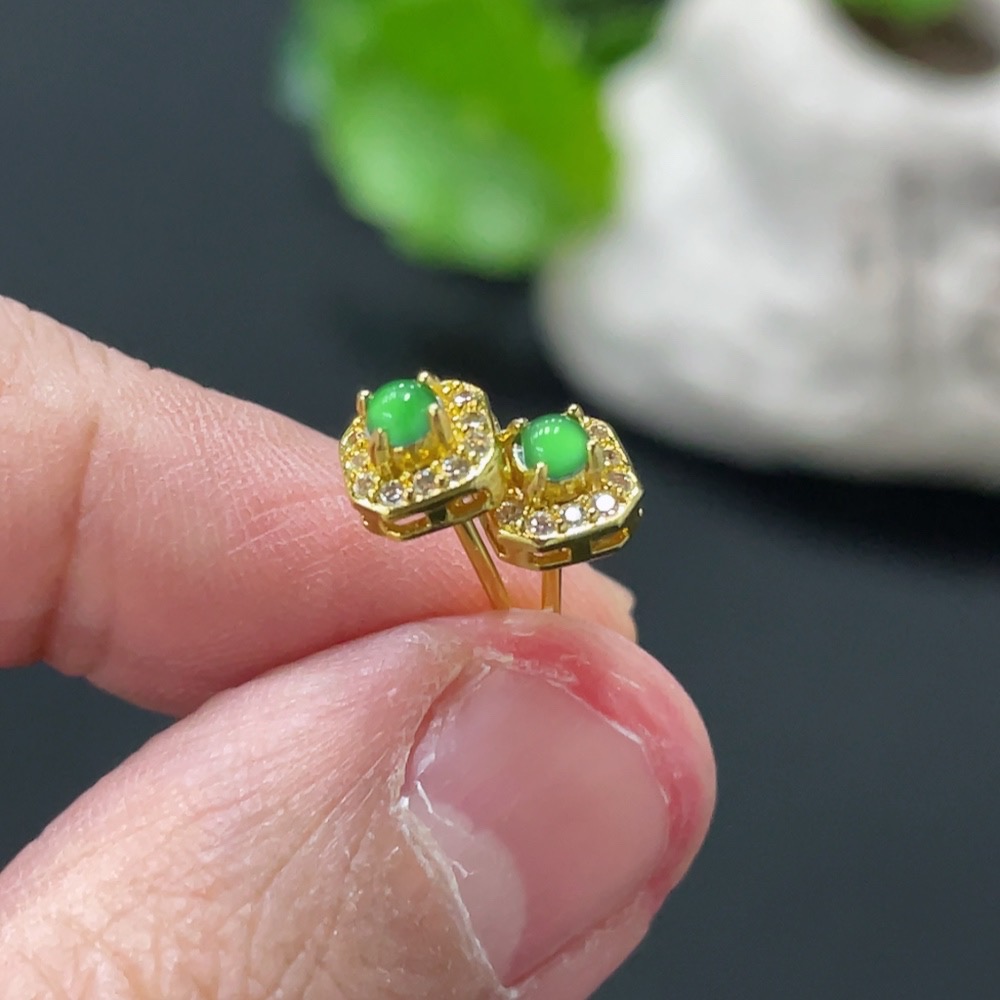 F34059170 Jadeite cabochon stud earrings pair non-gold setting total weight approx. 0.7g