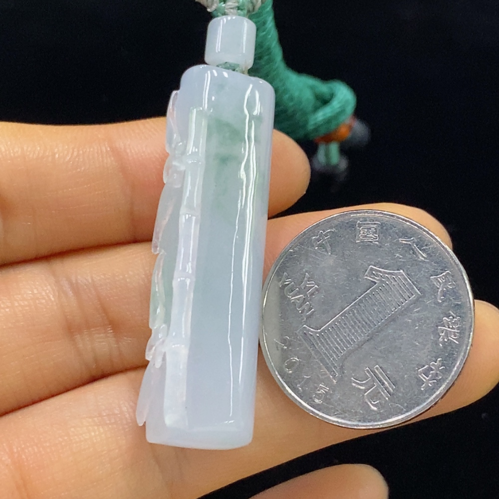 F34025696 Jadeite pendant with cord total weight about 18.5g