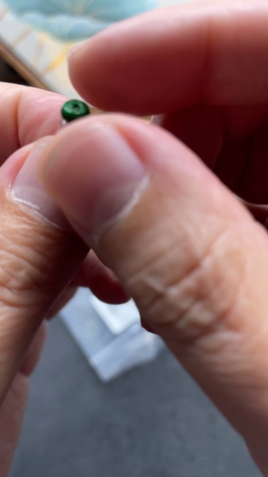 F12385231 Jadeite Ear Studs 18K Gold Setting Total Weight 0.45g