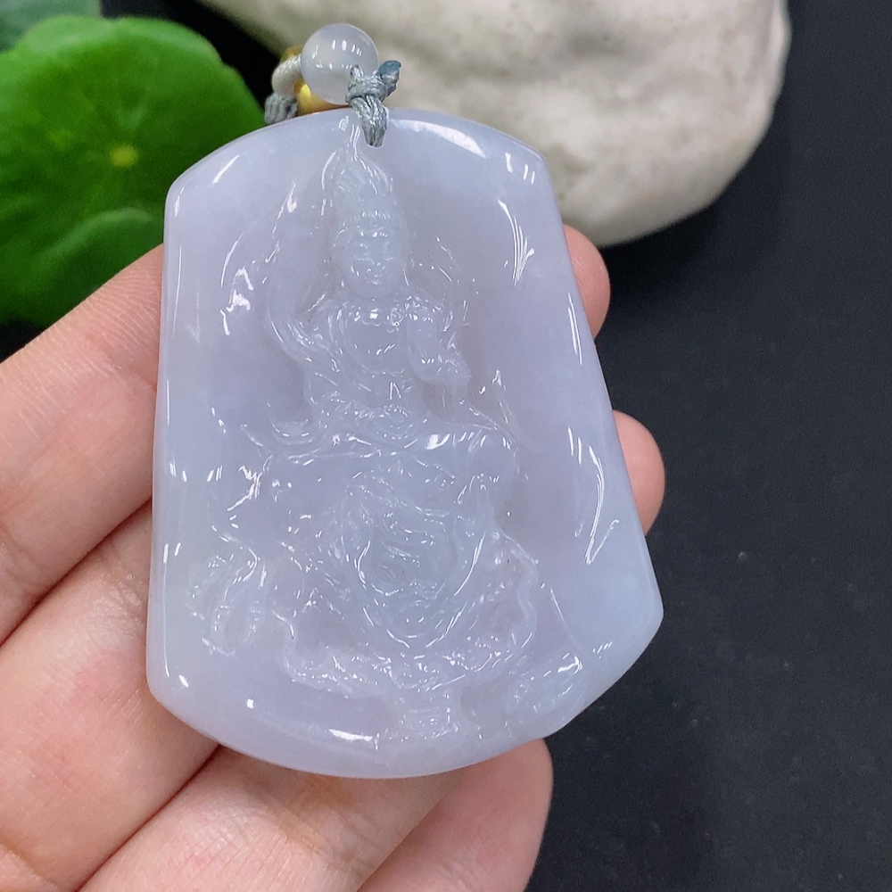 F32800456 Jadeite Dragon-Guarding Guanyin Pendant, total weight with rope approx. 29.3g (matching beads non-A)