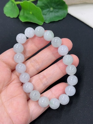 F46546392 翡翠手串 卡10mm左右 货品总约重33.59g