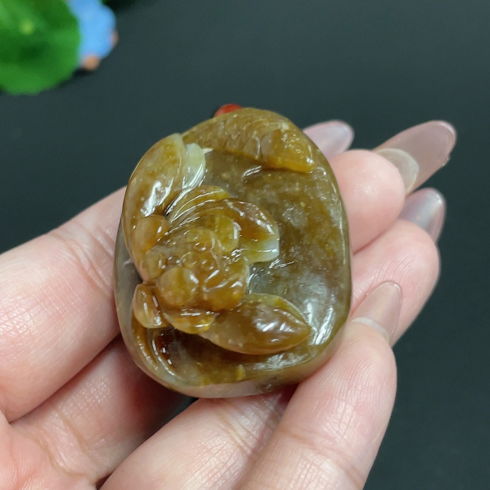 H26015704 Hetian Jade Handheld Carving "Lotus Leaf and Fish