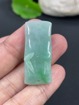 F42952884 翡翠手牌 货品总重约5g