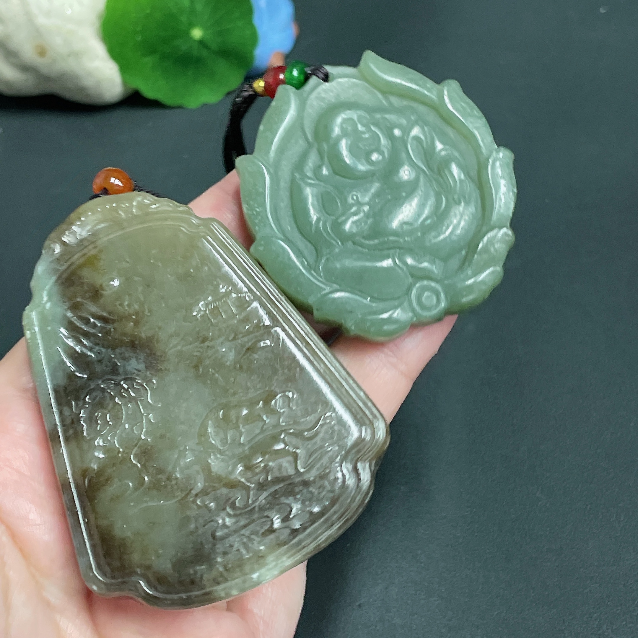 H24803879 Hetian Jade Pendant  Horse  Buddha  Total Weight Approx. [including rope] 106.2g