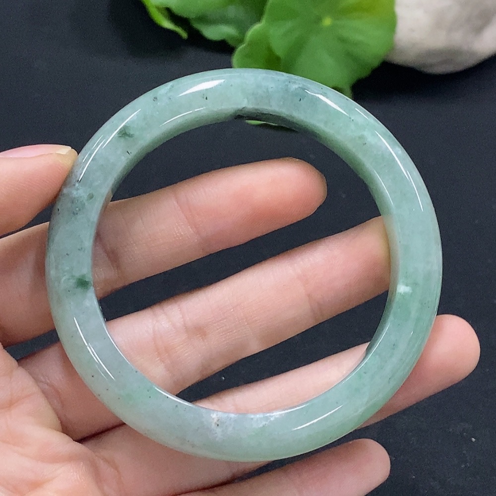 F31654294 Jadeite Circular Bracelet, Size 52.5, Color Origin Undetermined, Total Weight Approx. 52.1g
