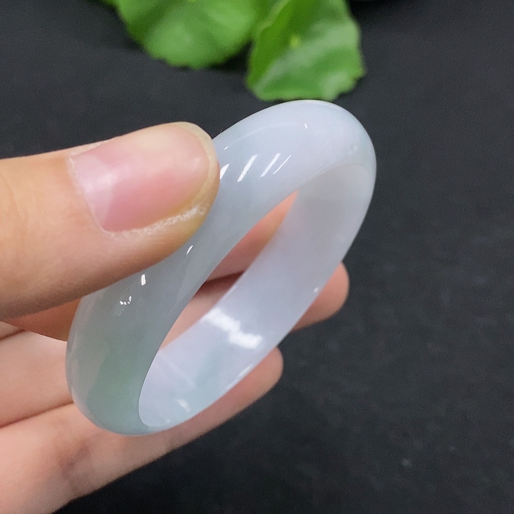 F33867700 Jadeite Bangle Size 46.2 Total Weight Approx. 24.9g