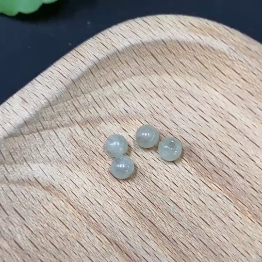 F27069164 Jadeite Cabochon Sell as a Lot