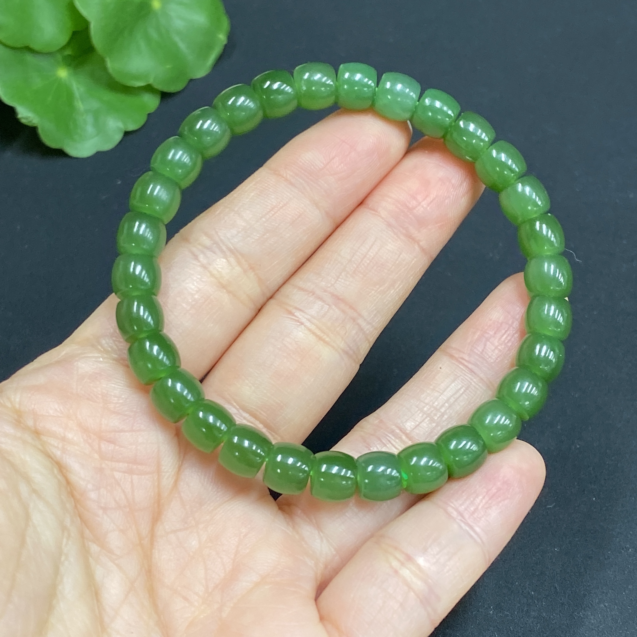 H28310772 Hetian Jade Bracelet, Approx. 6.7mm, Total Weight About 16.3g