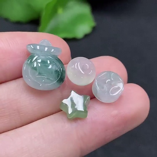 F33895444 Jadeite Pendant Yellow Color Origin Undetermined