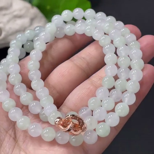 F28196302 Jadeite Bead Necklace Approx. 6.8mm Total Weight Approx. 53.19g Non-Gold Clasp