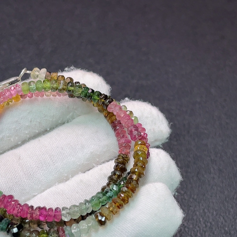 C34039279 Tourmaline Bead Necklace with Other Mineral Components, Visible Organic Matter, Non-Metal, Total Weight Approximately 12.4g, Bead Size About 3.8mm