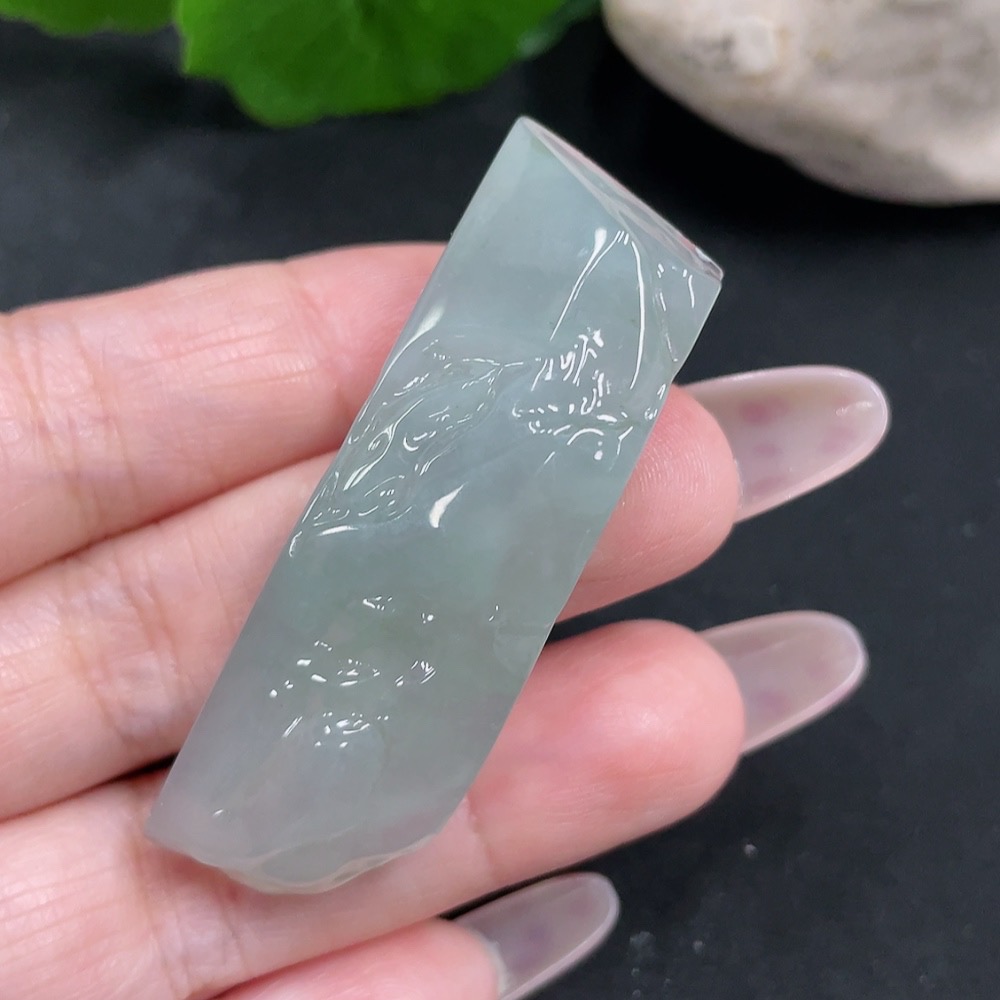 F34069431 Jadeite Freeform Pendant Total Weight Approximately 19.8g