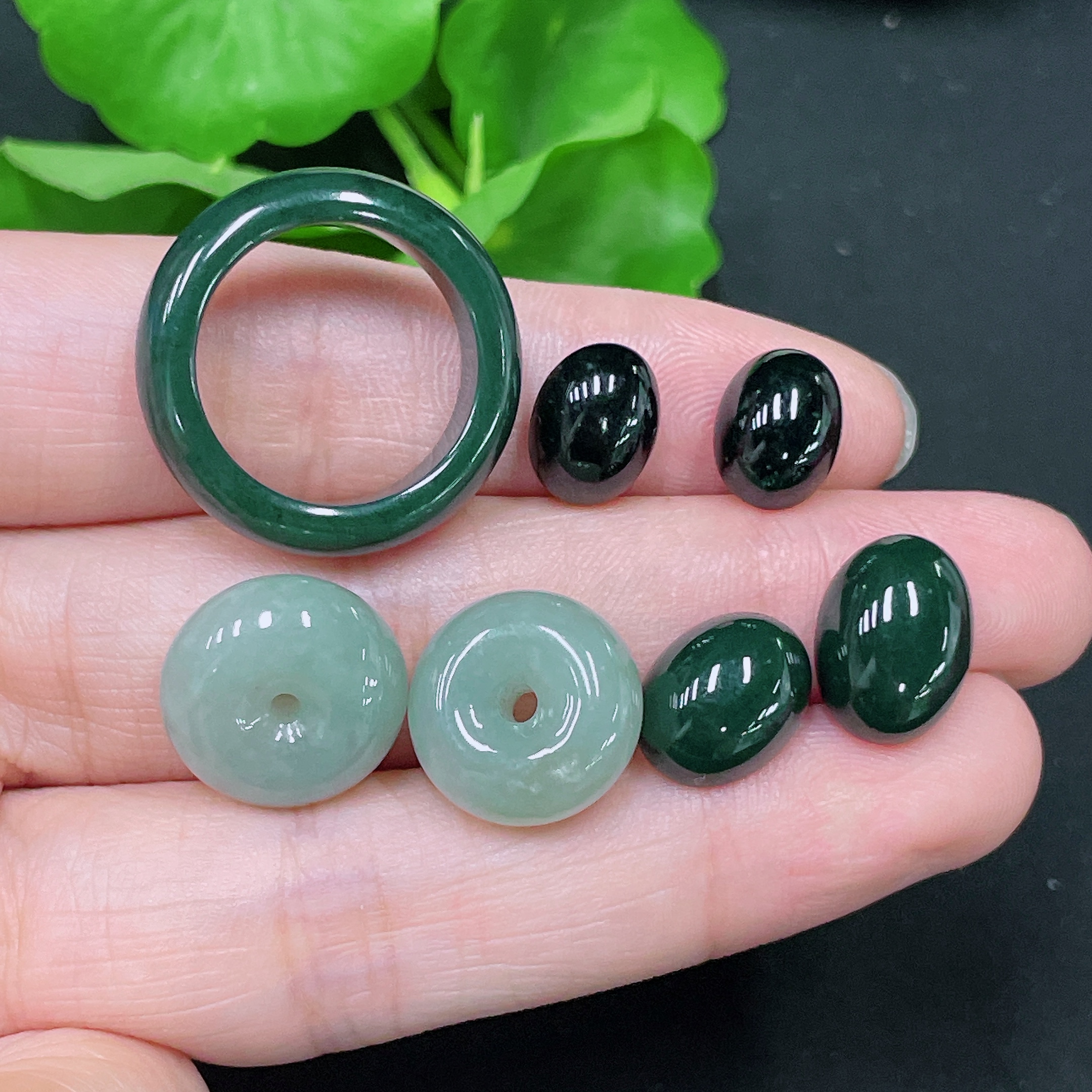 F33892360 Jadeite Beads with Cabochon and Ring Sell as a Lot Size 14