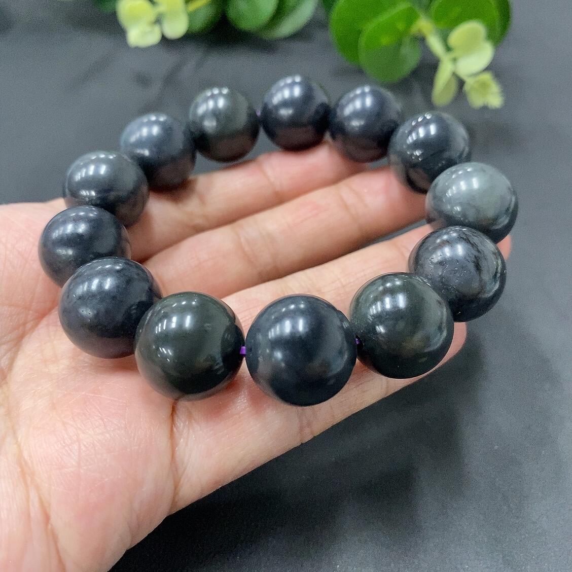 H05111350 Hetian Jade Bead Necklace, 16mm, Total Weight 79.4g