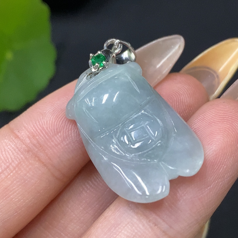 F29436553 Jadeite Pendant Non-Gold with Non-A Grade Beads Total Weight Approx. 5.62g