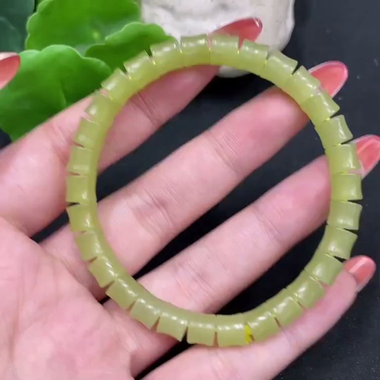 H34062597 Hetian Jade Beaded Bracelet approx. 6.5mm, Total Weight approx. 16.8g