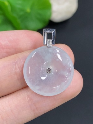 F46555177 翡翠挂件平安扣 18k 配镶钻石 货品总约重4.66g