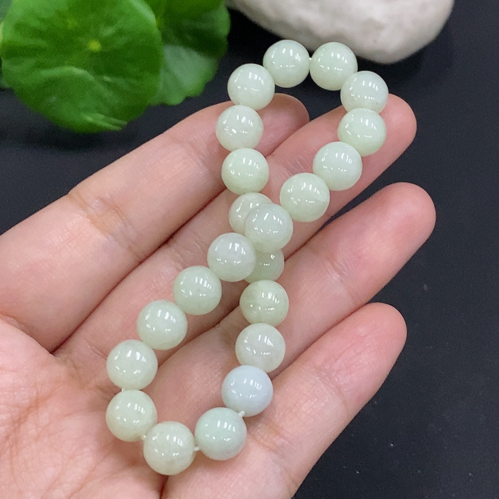 F35157100 Jadeite Bead Necklace Approximately 7.8mm Bead Size Total Weight About 19.7g