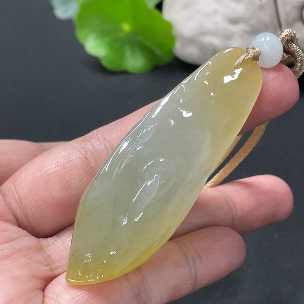 F33936062 Jadeite Enlightenment Pendant