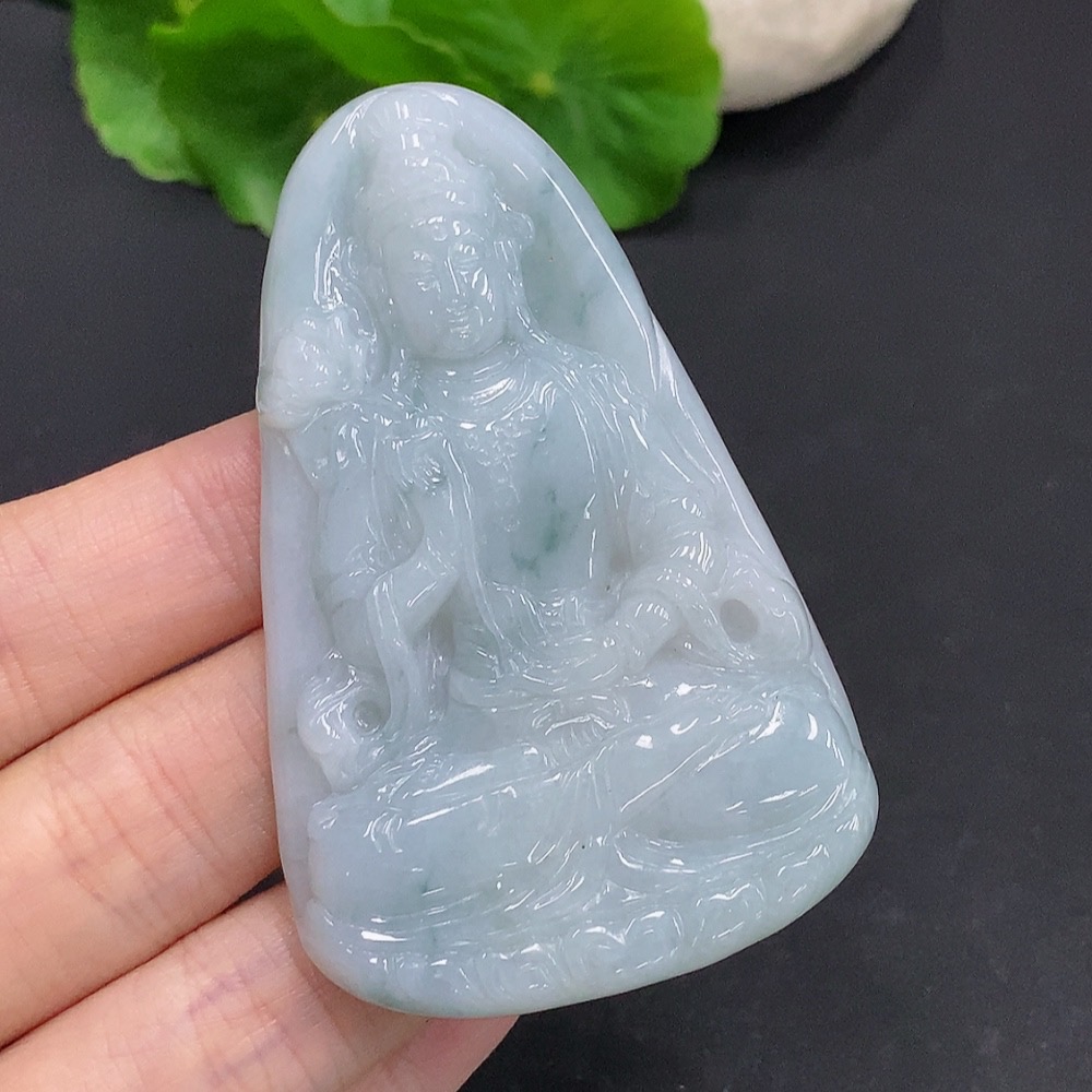 F32792489 Jadeite Guanyin Pendant Total Weight Approx. 40g