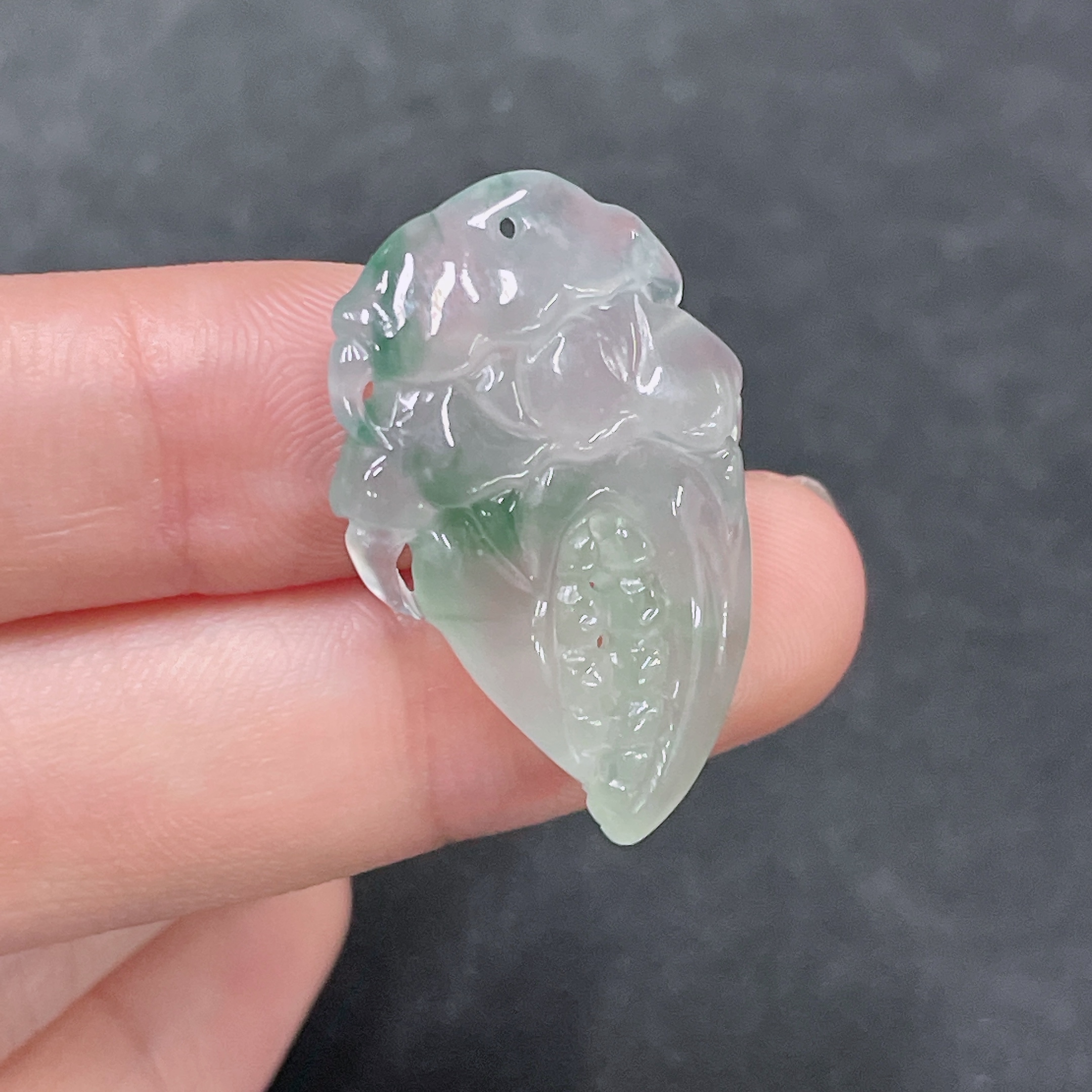 F32747262 Jadeite Pendant Crab Claw Total Weight Approx. 5.15g