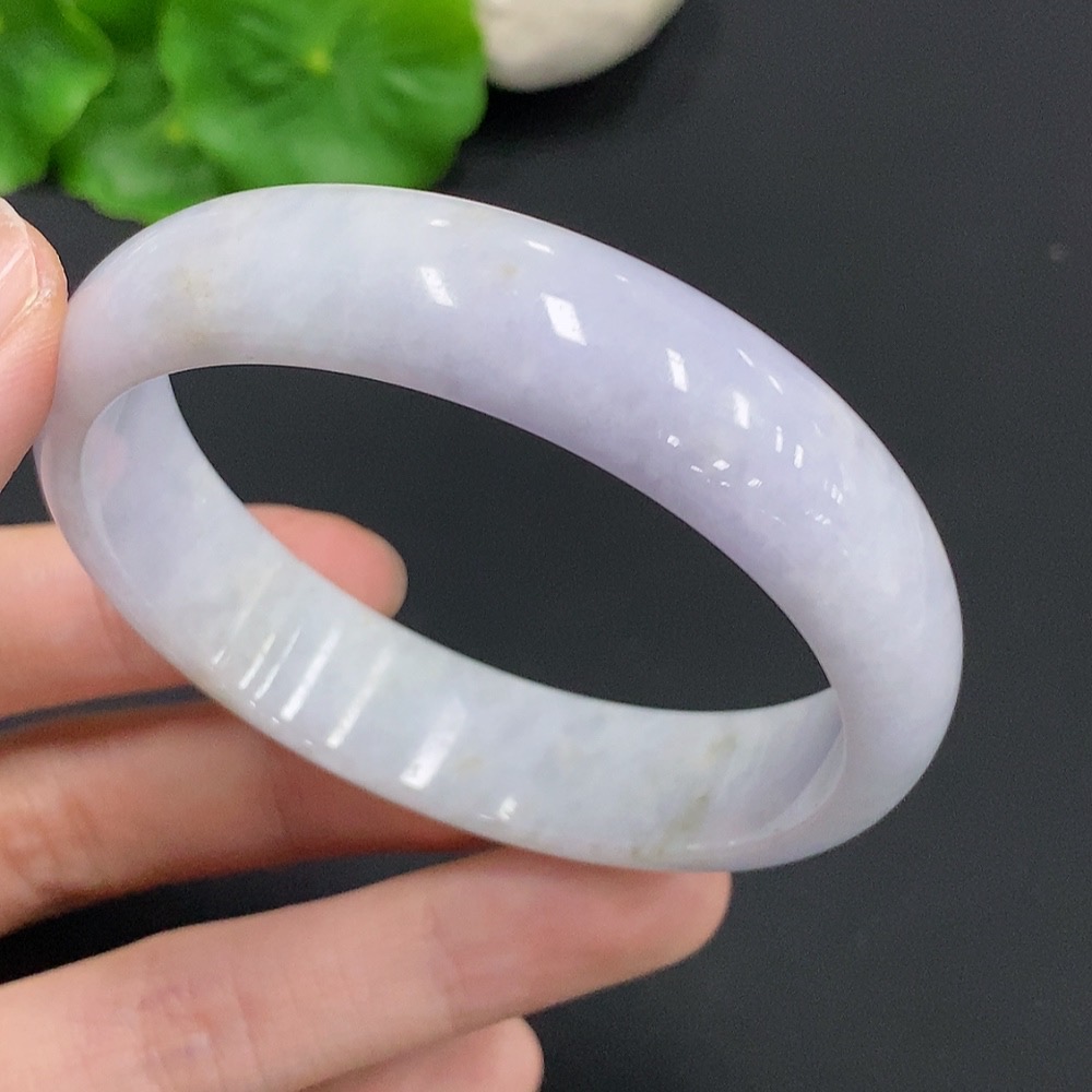 F30512886 Jadeite Round Bangle, Total Weight Approx. 43.4g, Size 56.3