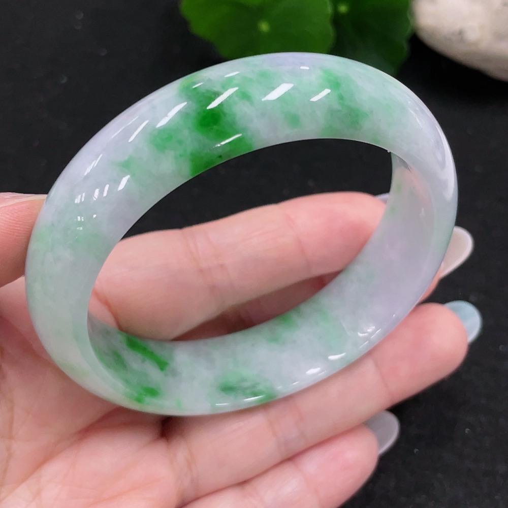 F33872969 Jadeite Round Bangle Size 56.7 Total Weight Approx. 60.8g (with Other Mineral Components) (Cracked)