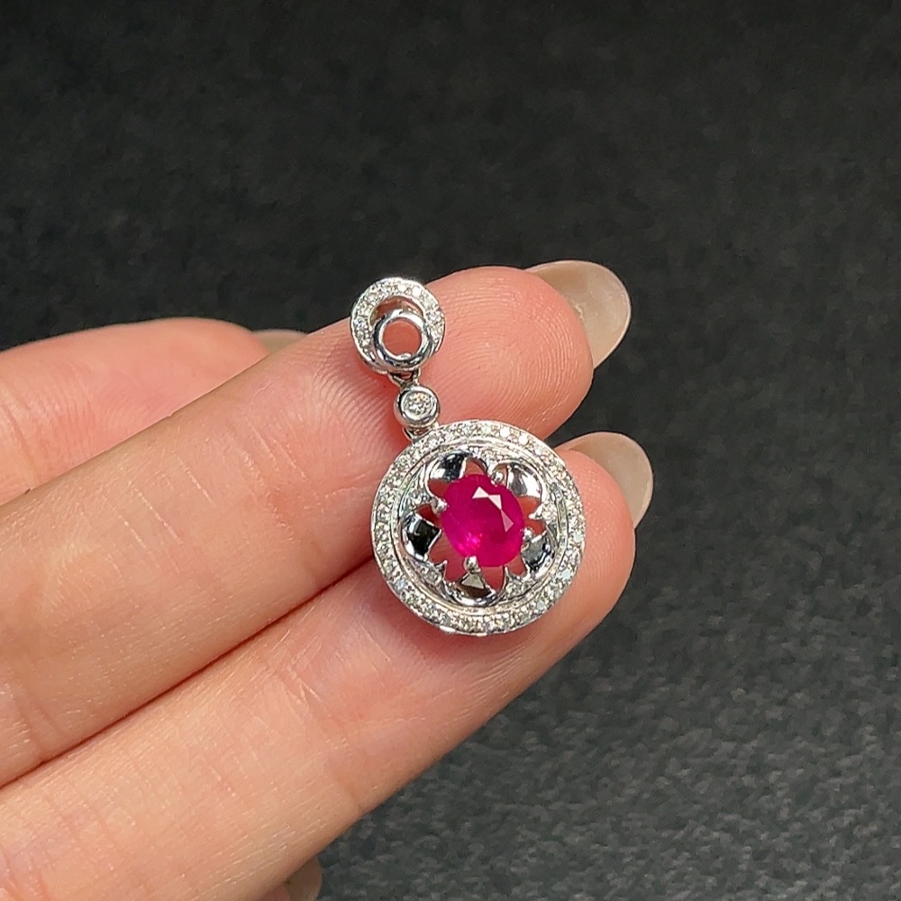 C32815657 18K Ruby Pendant with Diamond Accents, Total Weight Approx. 2.34g