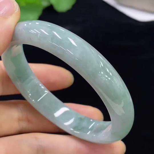 F31651386 Jadeite Regular Bangle Size 57 Total Weight Approx. 48.11g