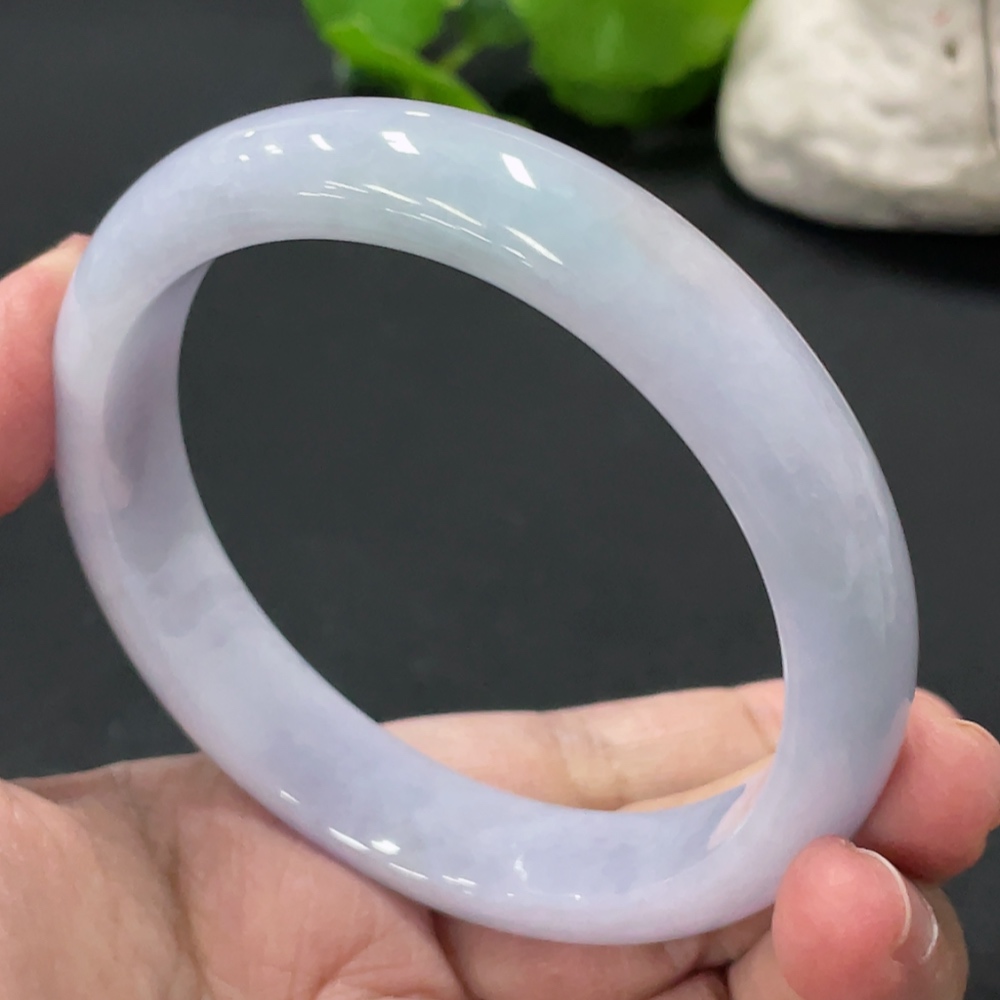 F33909135 Jadeite Round Bangle, Total Weight about 67g, Size 62.8