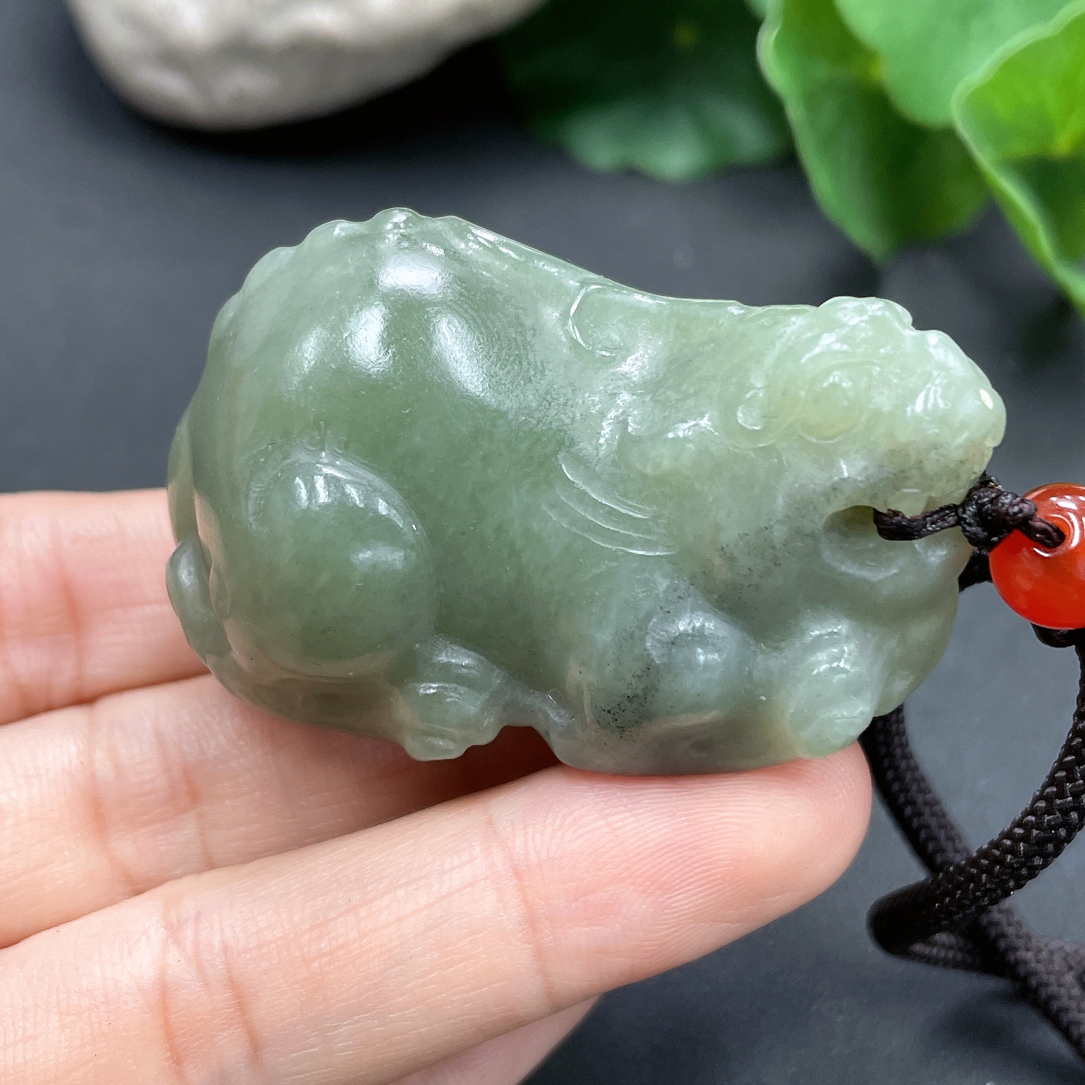 H17952542 Hetian Jade Handheld Piece Pi Xiu Total Weight Approx. (Including Rope) 70.6g
