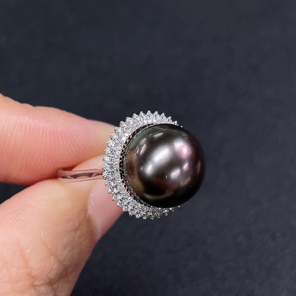 C33892171 18K Saltwater Pearl Ring with Diamond Accents, Total Weight Approx. 5.36g, Size 13, Stone Measures About 12.1mm