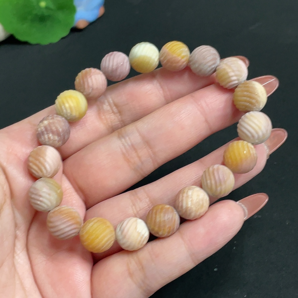 H35101176 Alashan Agate Bracelet, approx. 10.7mm, containing other mineral components, total weight approx. 29.6g