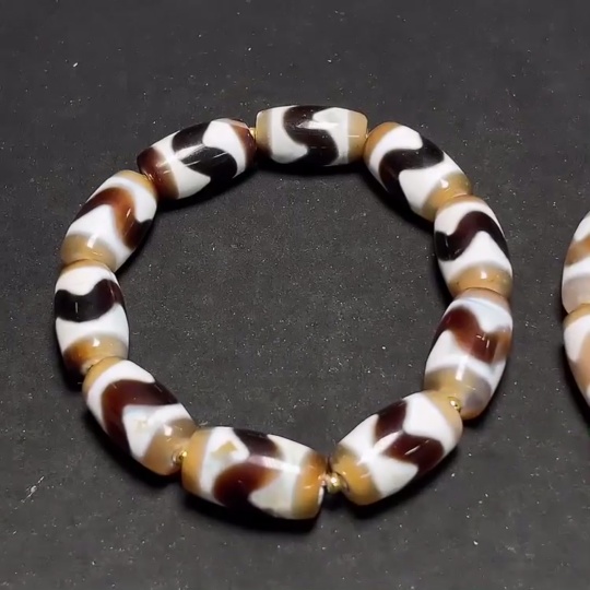 W33937133 『Tibetan Dzi Bead Bracelet, Non-Metal, Sell as a Lot』