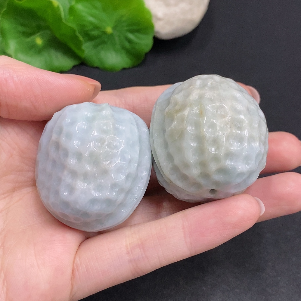 F34002872 Jadeite Walnut Handheld Piece