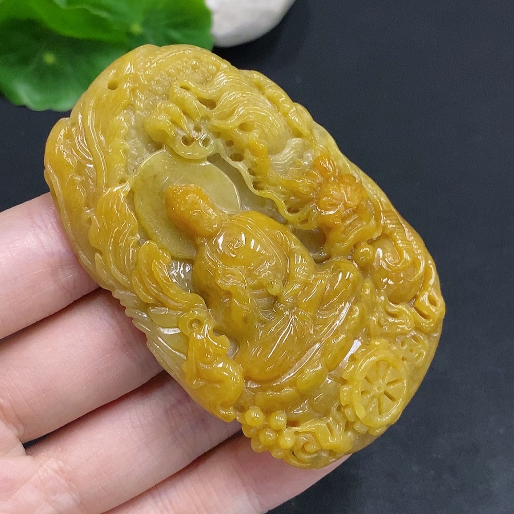 F31646249 Jadeite Amitabha Pendant