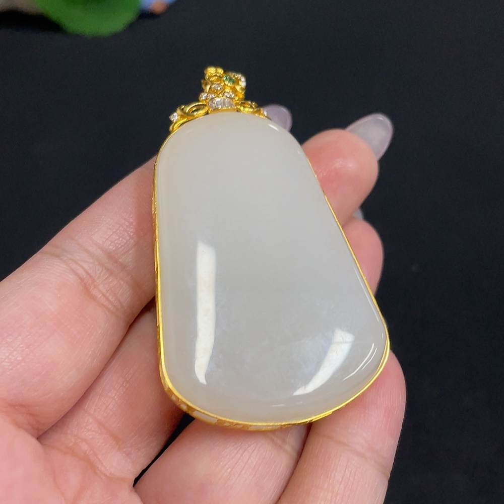 H33901157 Hetian Jade Inlaid Pendant, Plain Pendant, Total Weight Approx. 47.8g, 18k