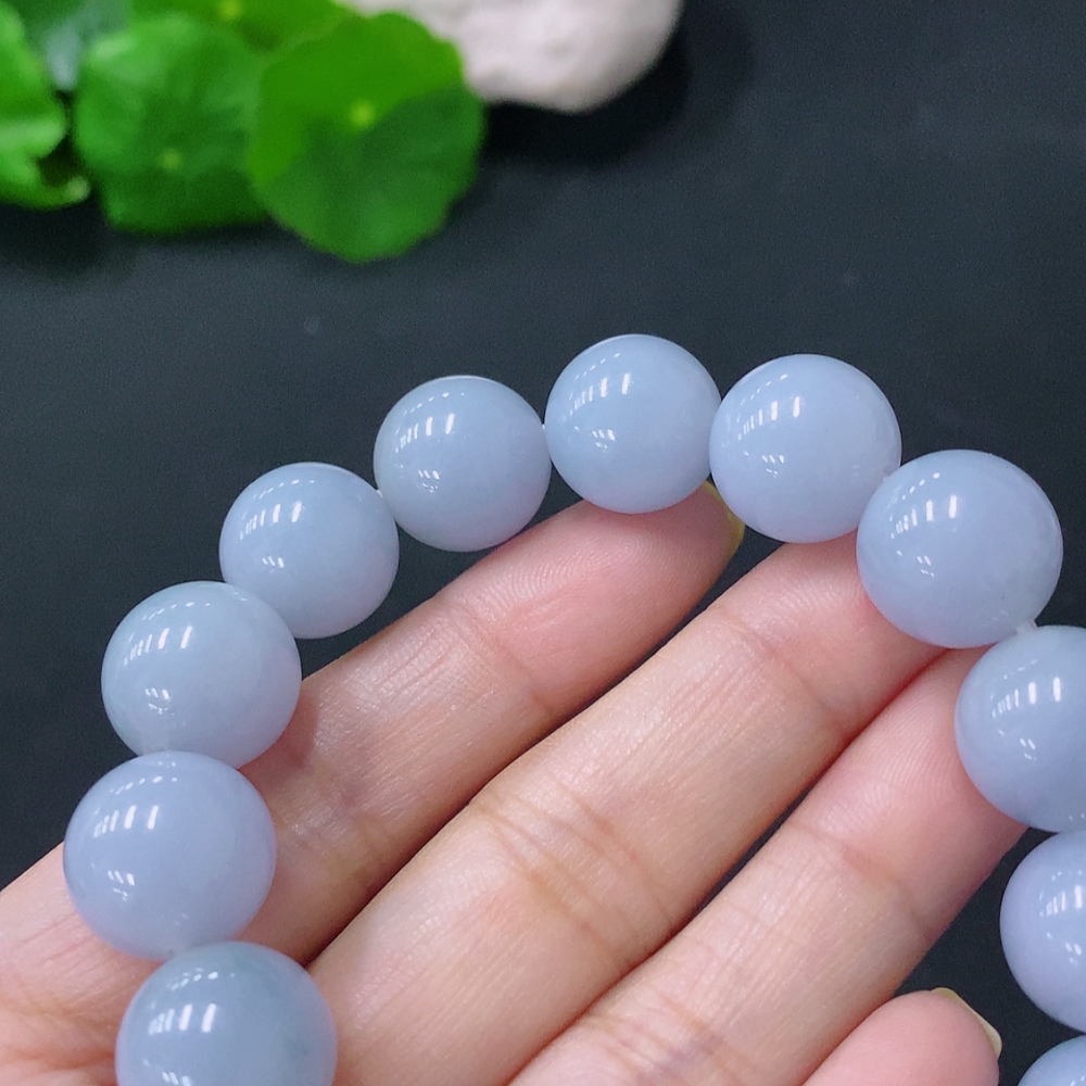 F28251066 Jadeite Bracelet, Approx. 13.3mm, Total Weight Approx. 62.9g