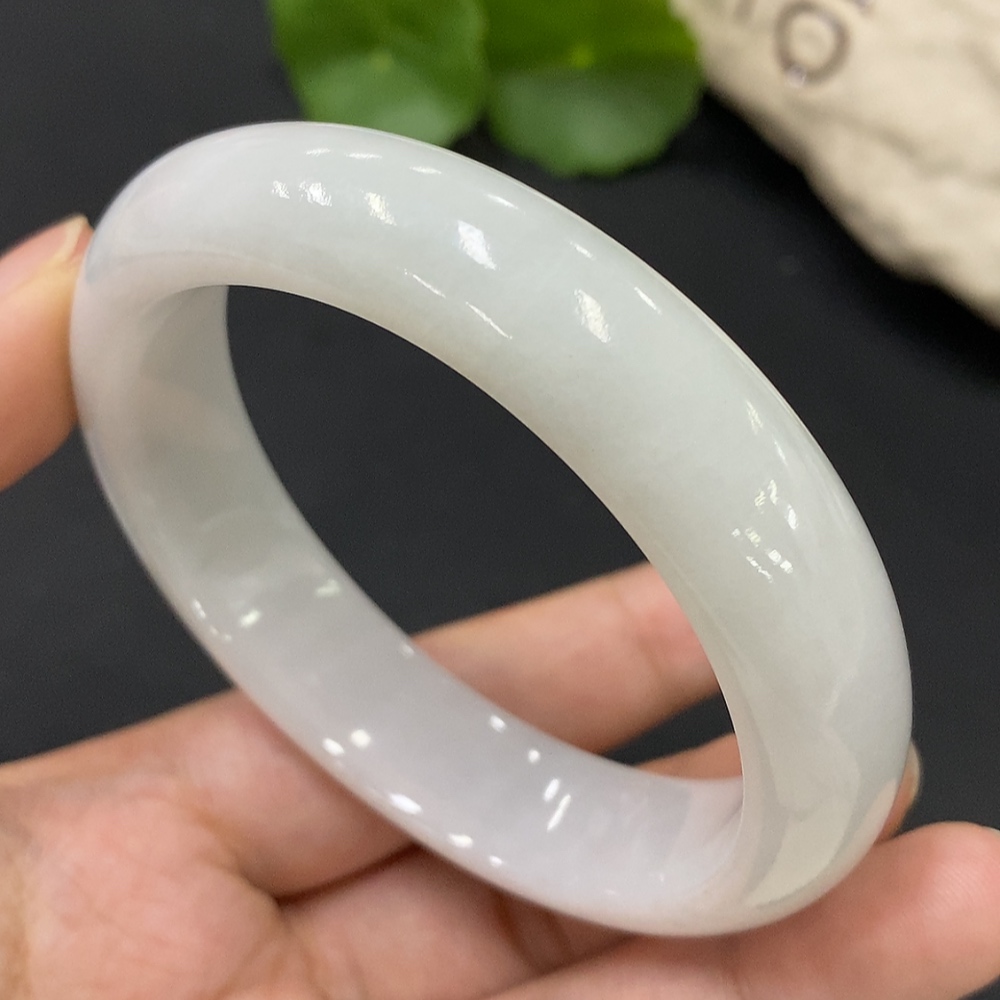F27151407 Jadeite Circular Bracelet 57.6 Inner Diameter Total Weight Approx. 66.32g