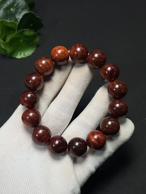 W41932487 黄花梨手串 货品总重约26.9g 卡15.1mm左右