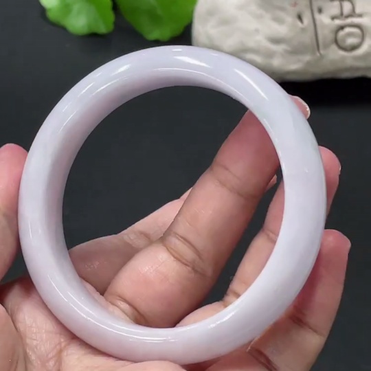 F34978150 Jadeite Round Bangle Total Weight Approx. 55.89g Size 55.7 With Color Polishing Powder