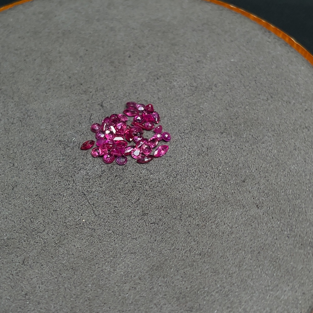 C34992510 Ruby Rough Stone Total Weight Approx. 3.98 Carats Sell as a Lot 20+