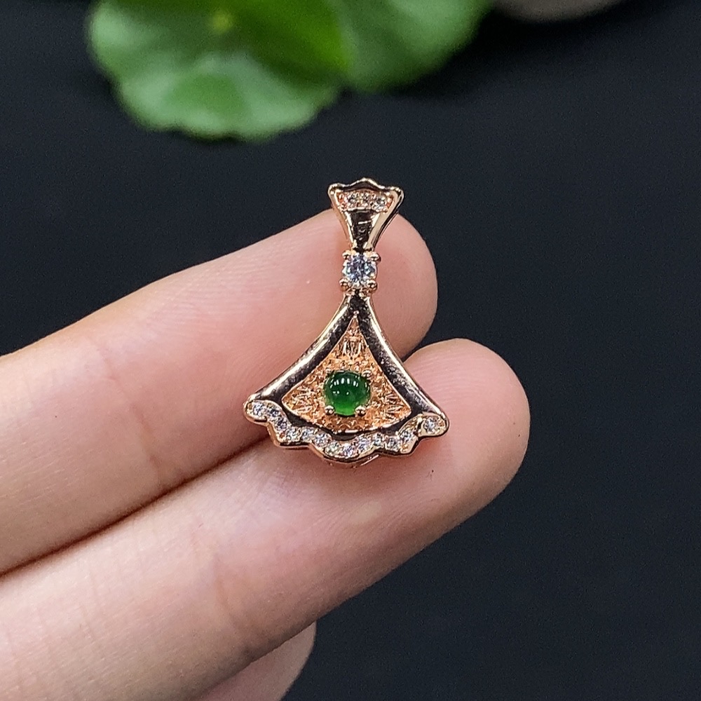 F35091646 Jadeite inlaid pendant Total weight approx. 1.3g (Non-gold inlaid)